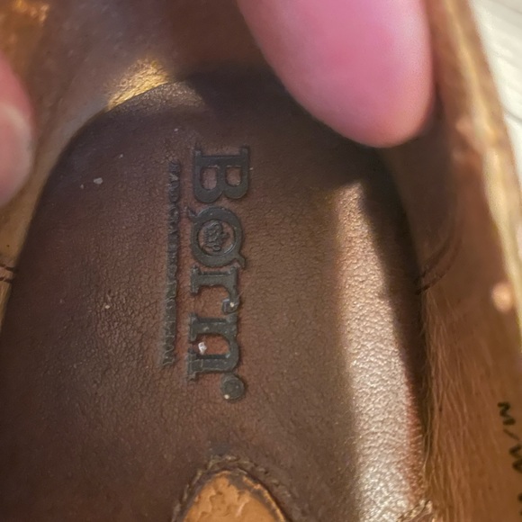 Shoes - Picture 8 of 8